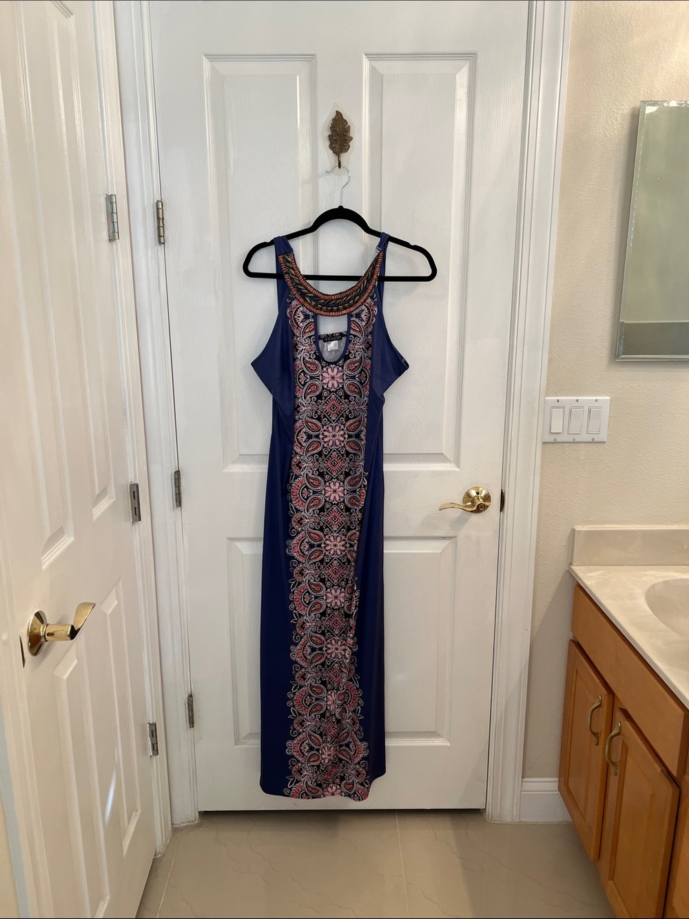 NWOT VENUS Navy Maxi Dress with Pink Patterned Panel